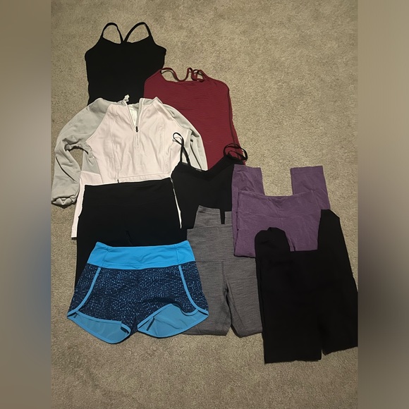Lululemon Bundle - Picture 1 of 4